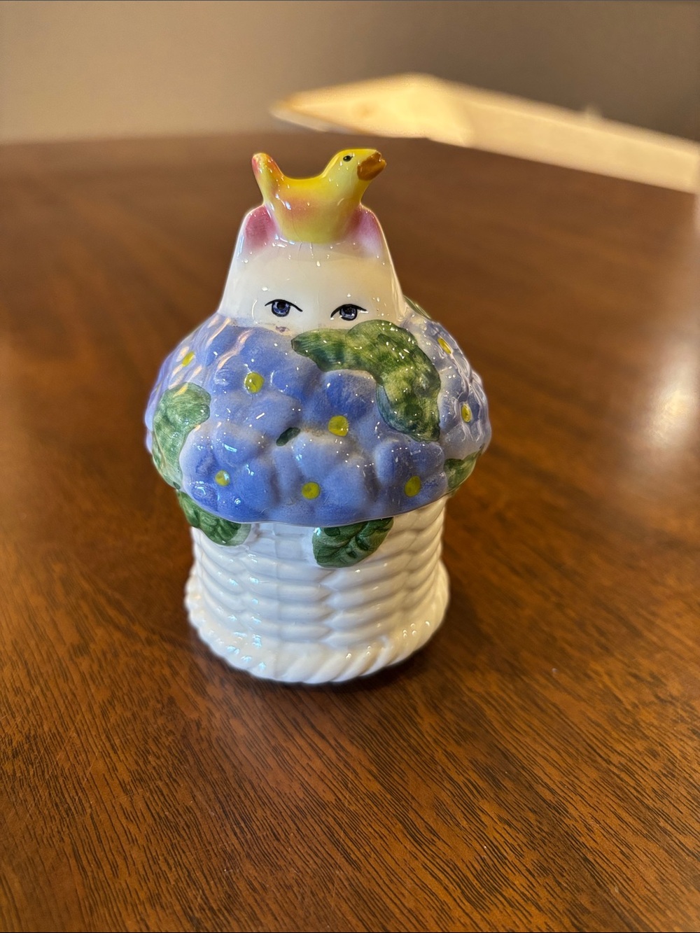 Decorative “Cat in the Primrose” Salt & Pepper Shaker with Yellow Bird